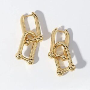 Elegant Gold Earrings